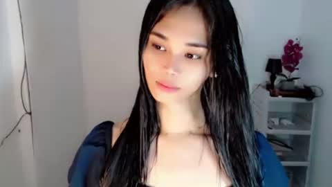 diamond_temptress online show from May 29, 12:25 pm