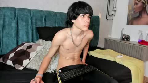 diamond_twink online show from June 10, 4:06 pm