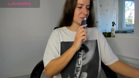 diamondkay_ online show from October 25, 6:46 am