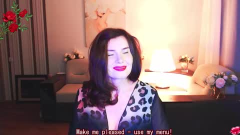 Diana DeLua online show from November 13, 1:47 pm