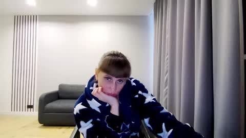 diana_meridor online show from February 18, 5:31 am