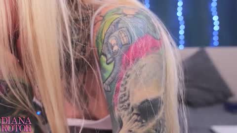 Diana online show from December 23, 5:46 am