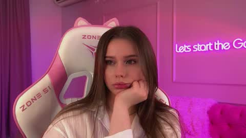 Diana online show from March 7, 6:13 am