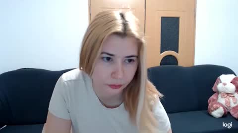 dianasmiey7 online show from February 18, 8:38 am