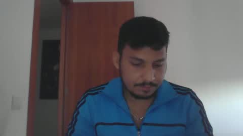 Snapshot of diangohetero21cm chatting on January 13, 4:08 pm diangohetero21cm online show from January 13, 4:08 pm
