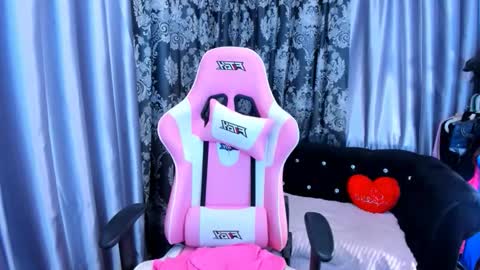 Dianna online show from April 9, 4:49 am