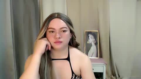 Dianne online show from March 21, 8:30 am