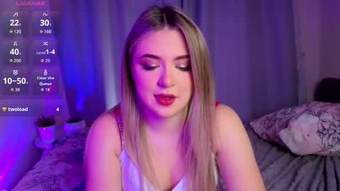 diannedibartolo online show from October 31, 8:31 pm