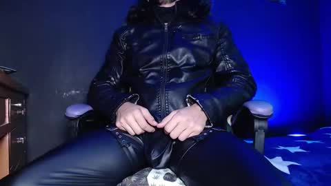 DICAPRIO online show from February 21, 9:40 pm