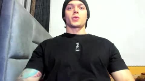 jhon online show from December 4, 2:36 am