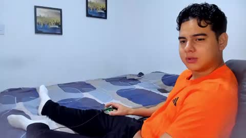 DIEGO CAZAS online show from June 11, 1:16 am