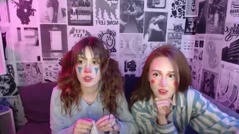 Hi im Alice 3 Im usualy online 03-10 or 17-21 UTC0 online show from November 22, 10:29 pm