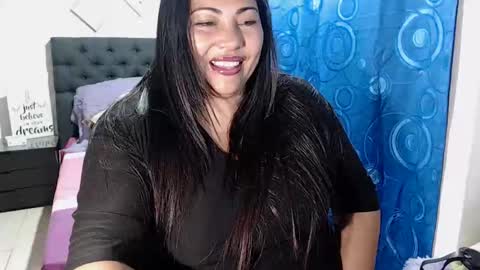 Mariana online show from January 22, 2:04 am