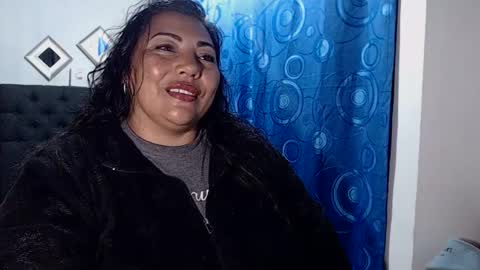 Mariana online show from February 9, 4:04 am