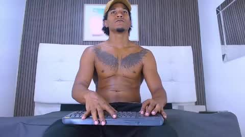 dilan_hall online show from June 2, 7:05 pm