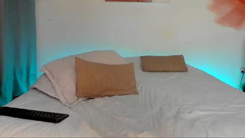 Dilarahkesh  online show from April 10, 8:41 am