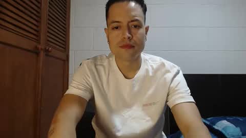 Dimitri online show from April 19, 3:18 am