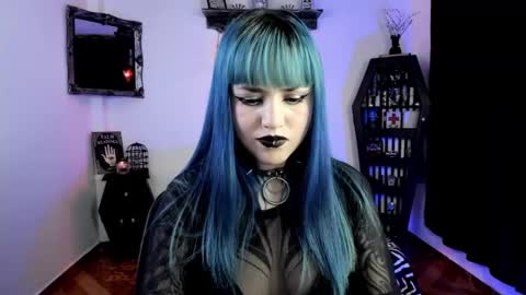 dimmuanddarkness online show from October 8, 8:53 am