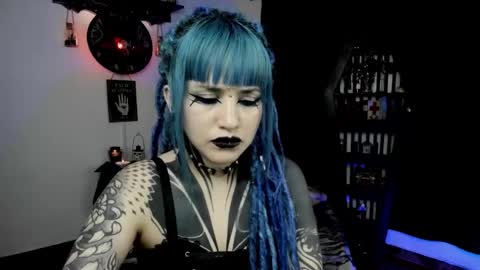 dimmuanddarkness online show from January 17, 8:35 am