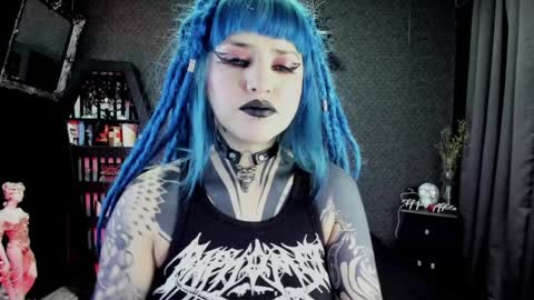 dimmuanddarkness online show from January 4, 9:52 pm