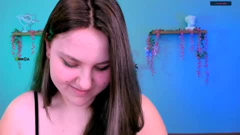 dina_bloom online show from April 2, 7:10 pm