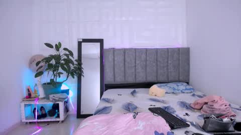 DINA online show from October 16, 10:08 pm