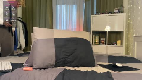 Vlad Dinovich online show from December 17, 11:39 am