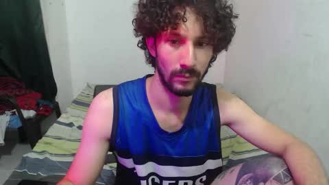 Snapshot of dioni_soe chatting on September 20, 3:20 am Henry online show from September 20, 3:20 am