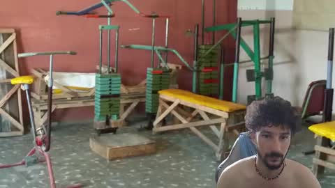 Snapshot of dioni_soe chatting on March 3, 5:41 pm Henry online show from March 3, 5:41 pm