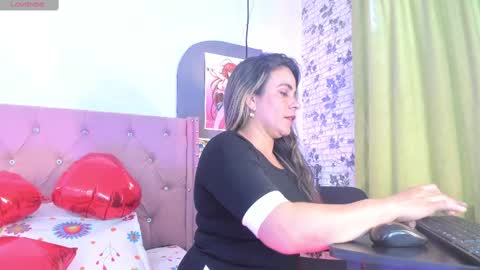 diosa_sharon online show from February 14, 6:40 pm