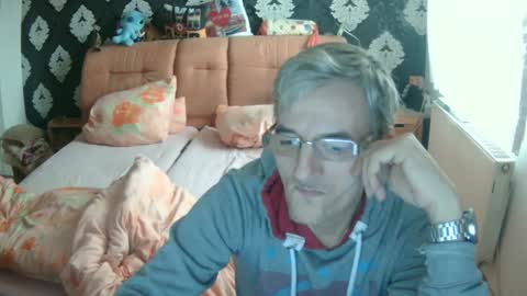 Snapshot of dirk6873 chatting on February 10, 7:47 am Adam Carla online show from February 10, 7:47 am