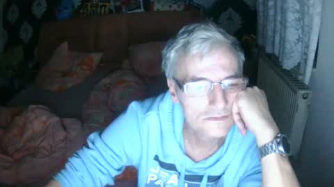 Snapshot of dirk6873 chatting on January 2, 5:50 pm Adam Carla online show from January 2, 5:50 pm