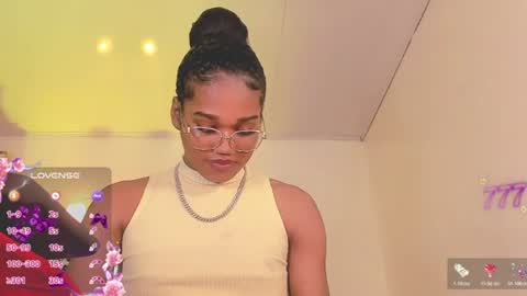 Naomy  online show from July 24, 3:26 am