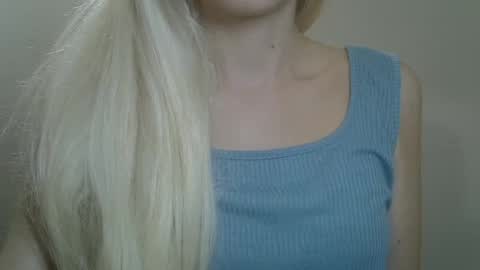DitaMilton online show from July 28, 6:53 pm