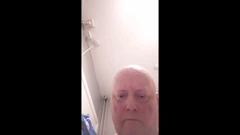 dj59215829 online show from March 8, 6:45 pm