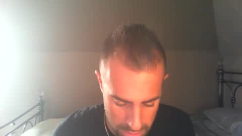 Snapshot of djay15013 chatting on February 25, 9:20 am djay15013 online show from February 25, 9:20 am