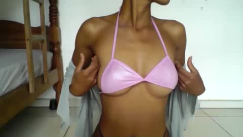 djayanah online show from December 17, 10:11 am