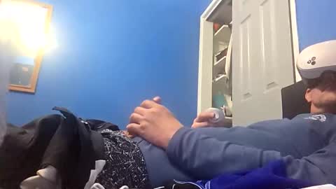 djcloudy22223 online show from November 28, 7:37 am