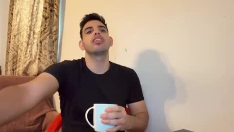 Snapshot of djonson_ chatting on October 14, 7:55 am Djonson online show from October 14, 7:55 am