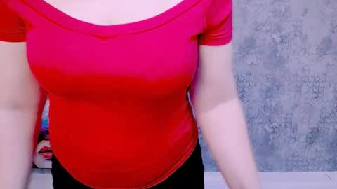 djullia online show from September 28, 8:01 am