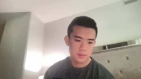 Snapshot of dlasian98 chatting on February 11, 7:27 pm DL Asian Sissy online show from February 11, 7:27 pm