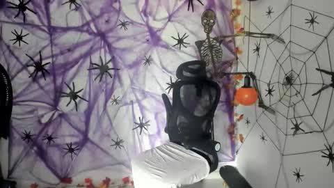 Maybe in pvt online show from October 6, 3:52 pm