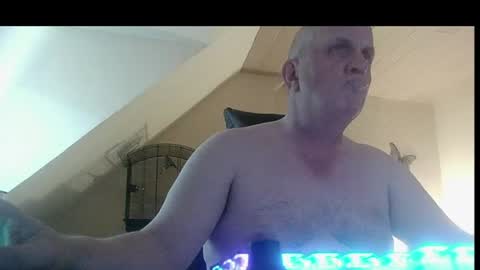 doggy2629 online show from June 20, 2:34 pm