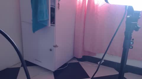 Dolce online show from January 6, 5:28 pm