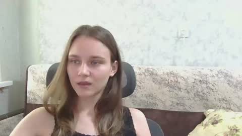 dolcezza_ online show from July 28, 10:57 am