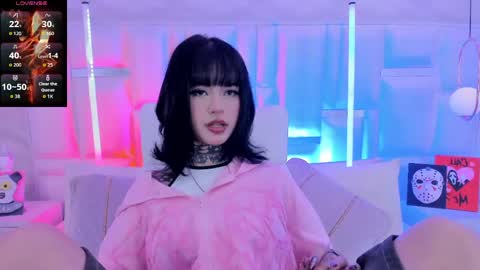doll  bella online show from June 3, 1:47 pm
