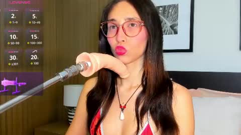 Bella  online show from June 11, 8:07 pm