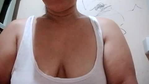dolly926661 online show from July 26, 8:28 pm