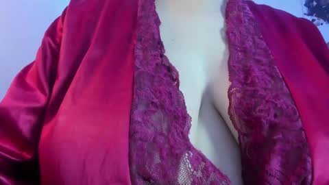 Call me Zoe  online show from June 11, 5:49 am