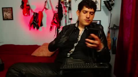 Diego Castell online show from April 17, 6:43 pm